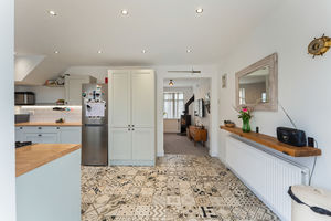 Kitchen/Diner- click for photo gallery